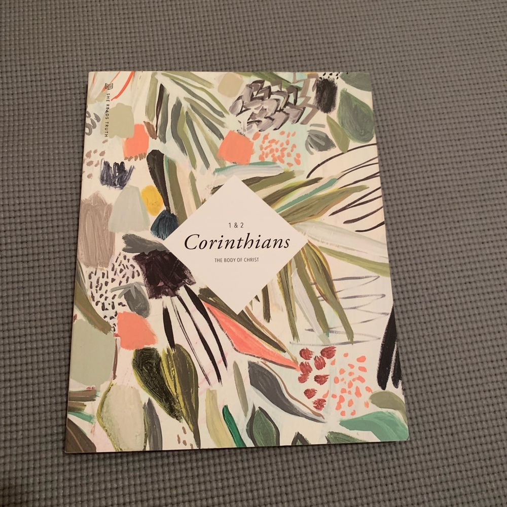 She Reads Truth 1 & 2 Corinthians Bible Study Guide